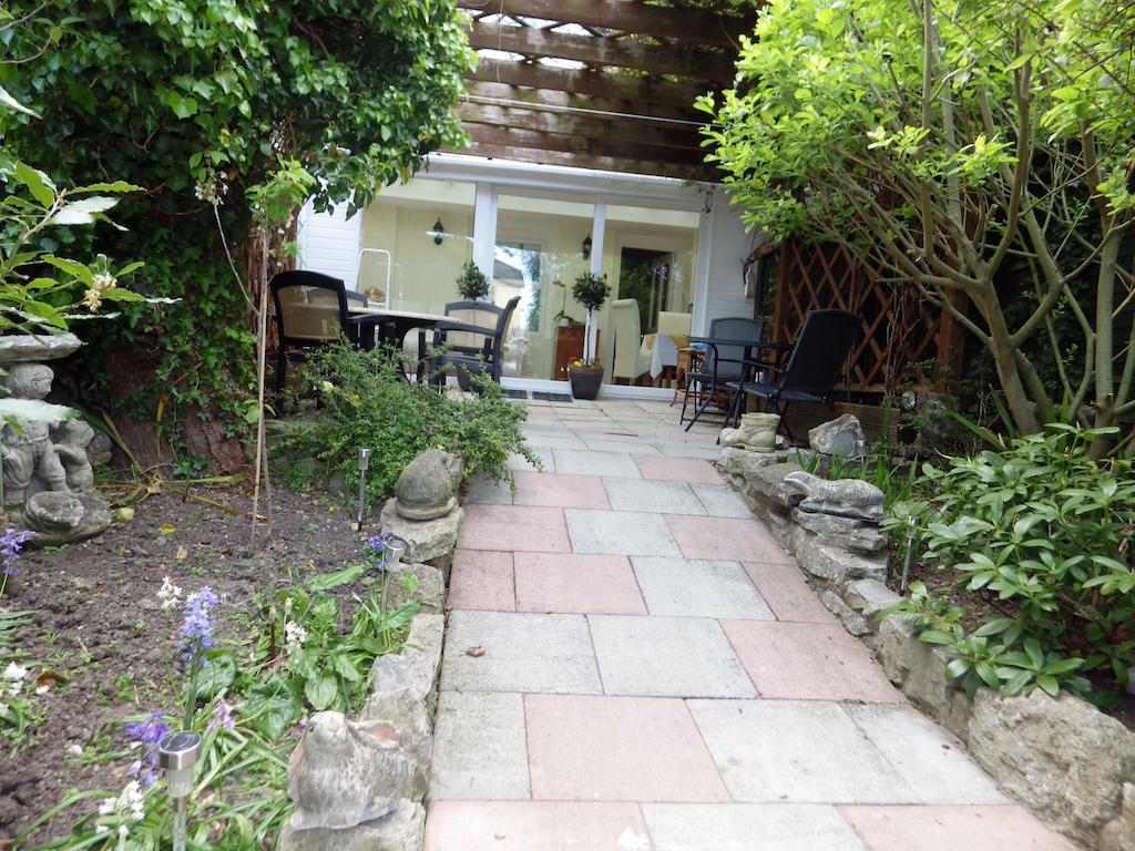 Anglesey House Bed & Breakfast Llandudno Exterior photo