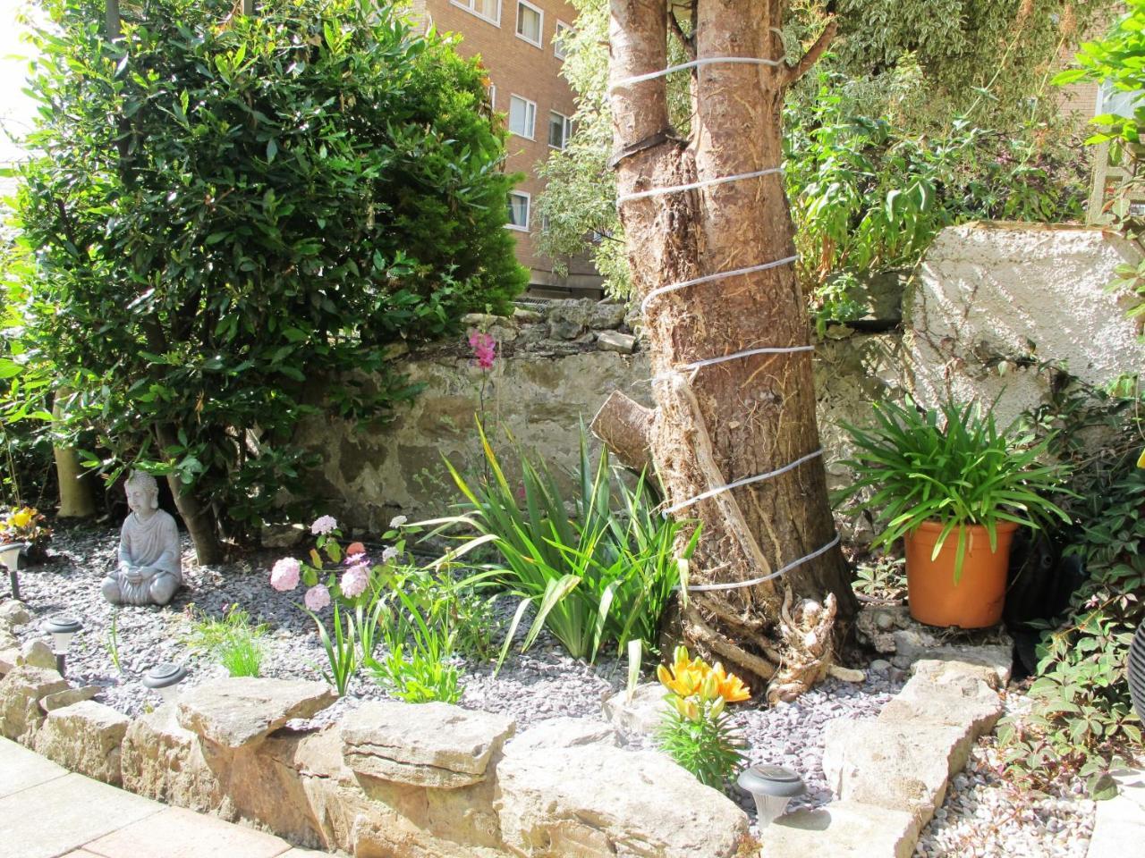 Anglesey House Bed & Breakfast Llandudno Exterior photo